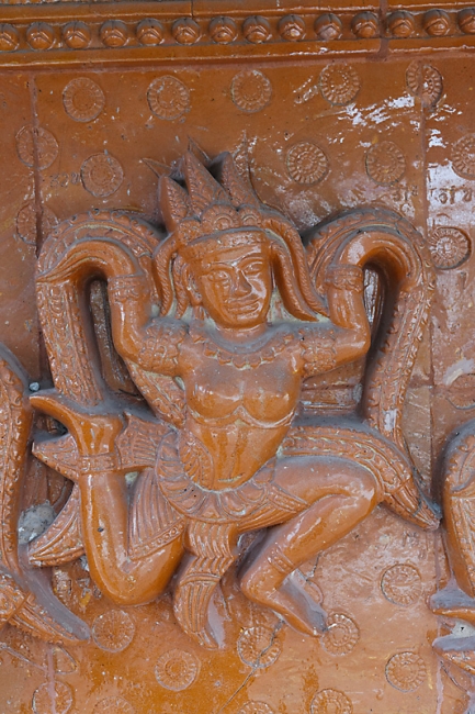 Wat Phu Khao Kaew-011